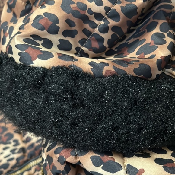 Celebrity pink animal print puffer jacket xl - Picture 5 of 7